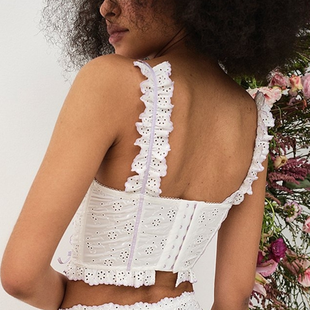 NWT For Love & Lemons Swirl Eyelet Corset Crop Top‎ White Lavender 38D - Picture 2 of 7